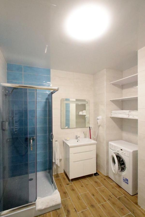 דירות Lviv Center Vip New Building מראה חיצוני תמונה